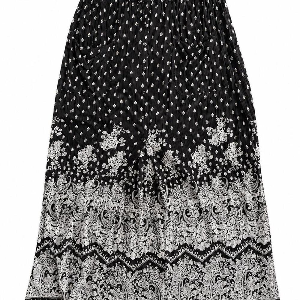 Billabong Boho Gypsy Black & white floral and paisley print maxi skirt